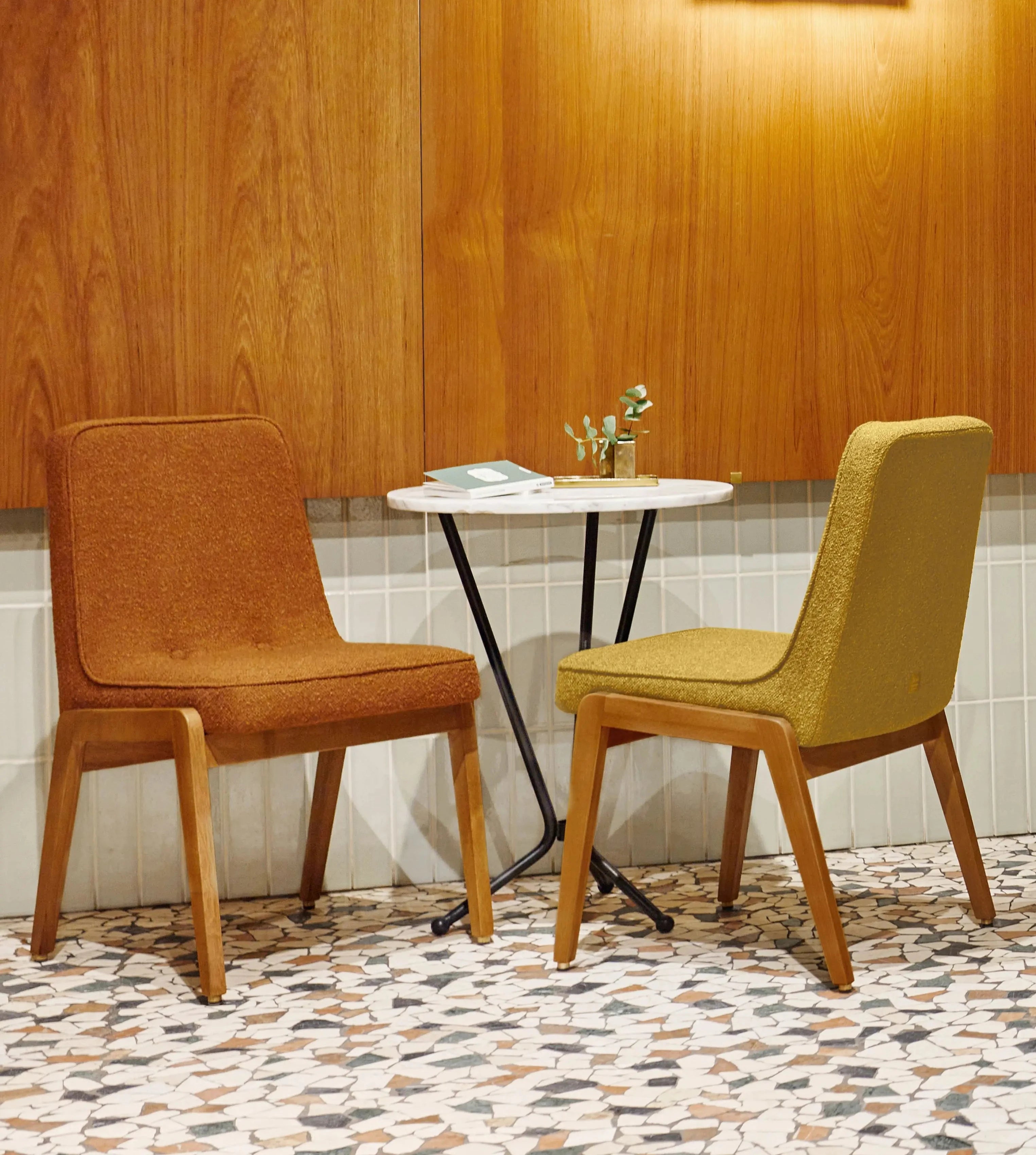 366-Concept-Lukullus-200-125-Var-Chair-W03-Boucle-Sierra-200-125_-Boucle-Mustard_2_a631453b-15db-44a3-b94f-a3875f3009d9.webp