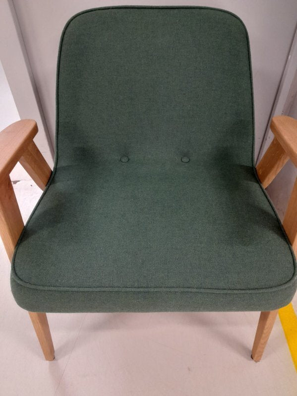 Outlet: 366 Armchair in Wool Bottle Green