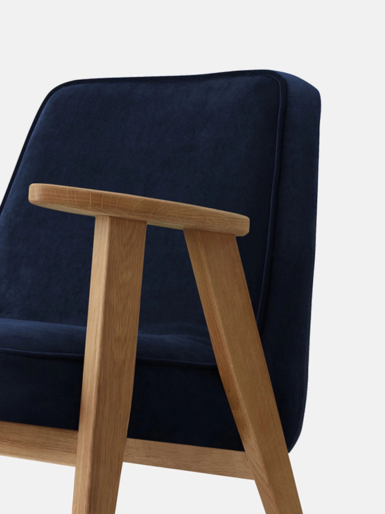 366 ROCKING CHAIR – Blue in Velvet Indigo Fabric