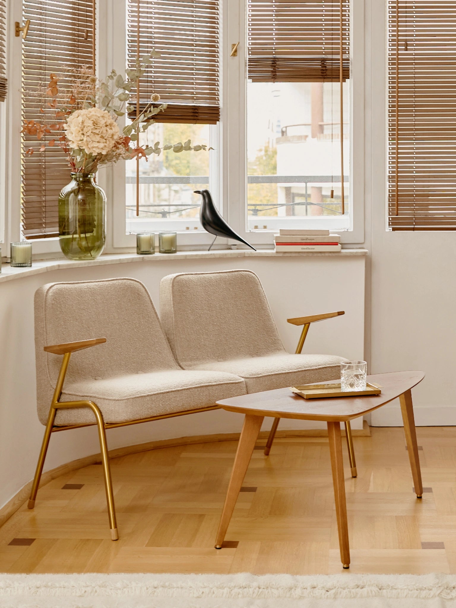 366_coffe_table_m.webp
