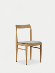 Chaise Homa 104 en tissu Grain L'amande