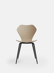 KA237 Chair Classic in Natural Oak Finish