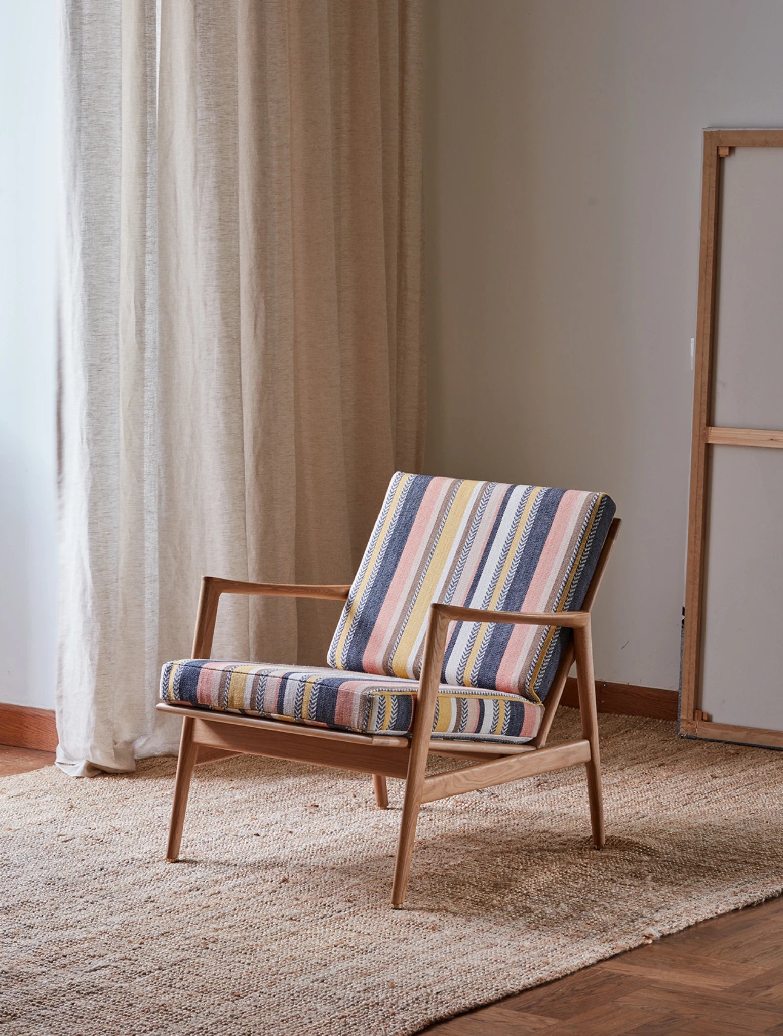 Stefan Lounge Chair in Costa Nova Corail Casamance