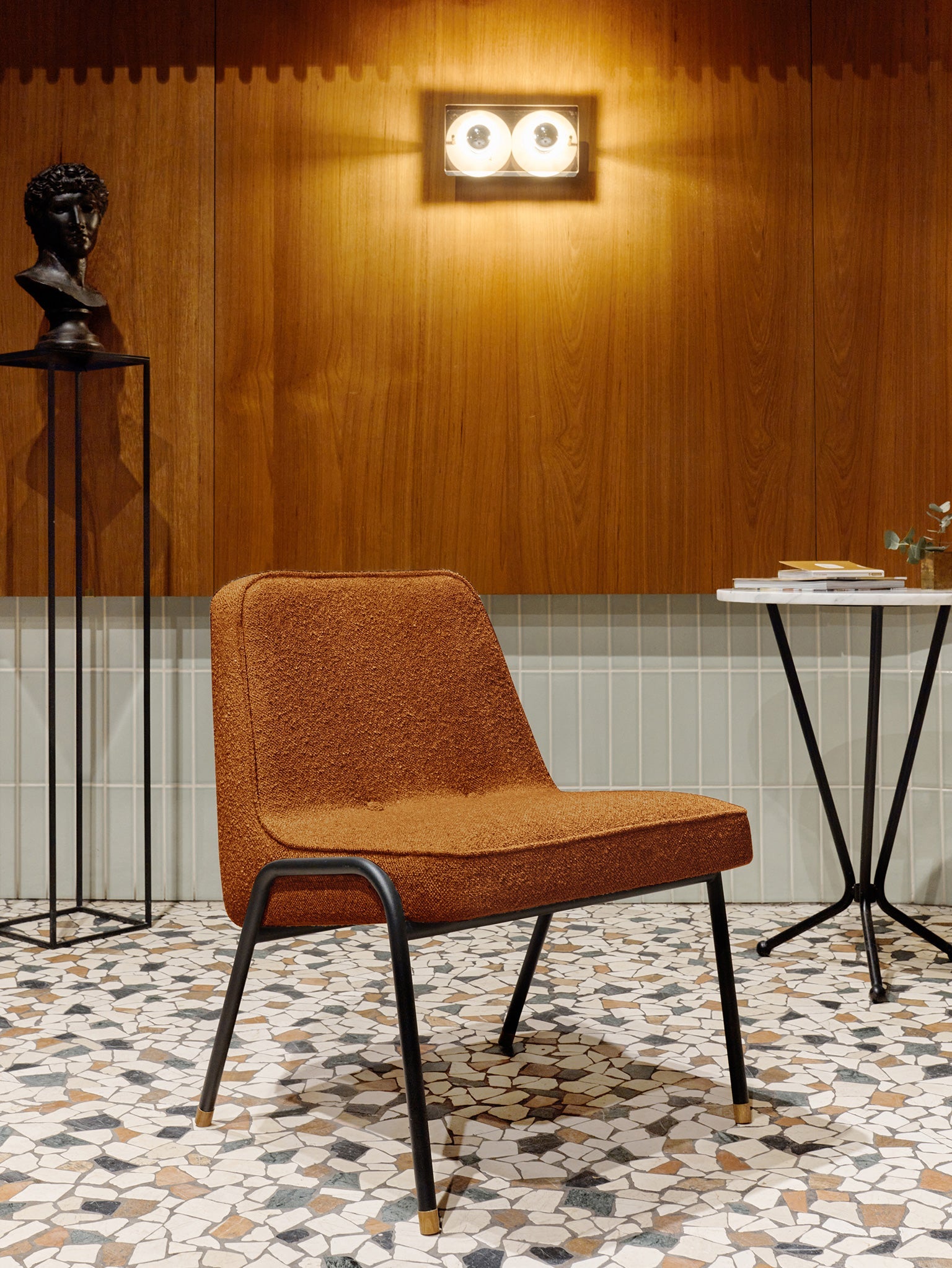 Fauteuil Club 366 Métal en tissu Shine Velvet Mustard